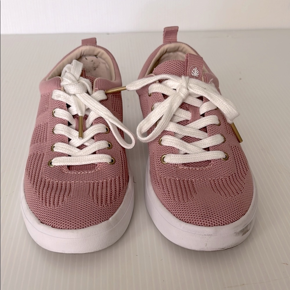 Nurture/Restore Sneakers Size 6
